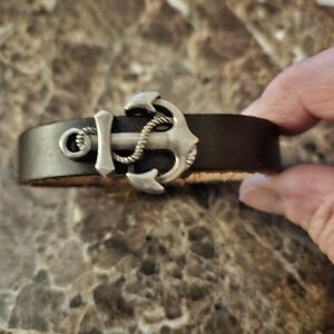 Genuine leather anchor bracelet